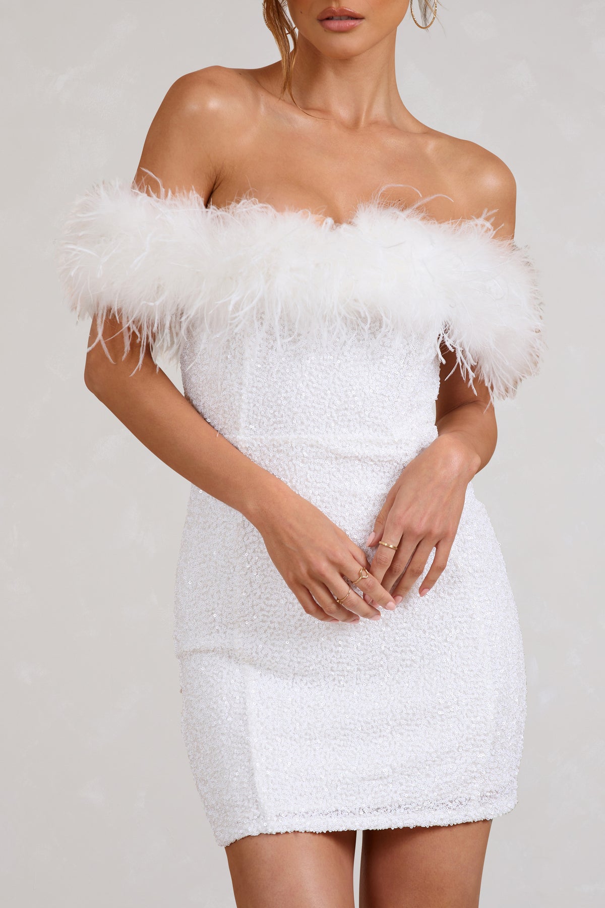 Leblanc™ | Robe à pailettes avec plumes