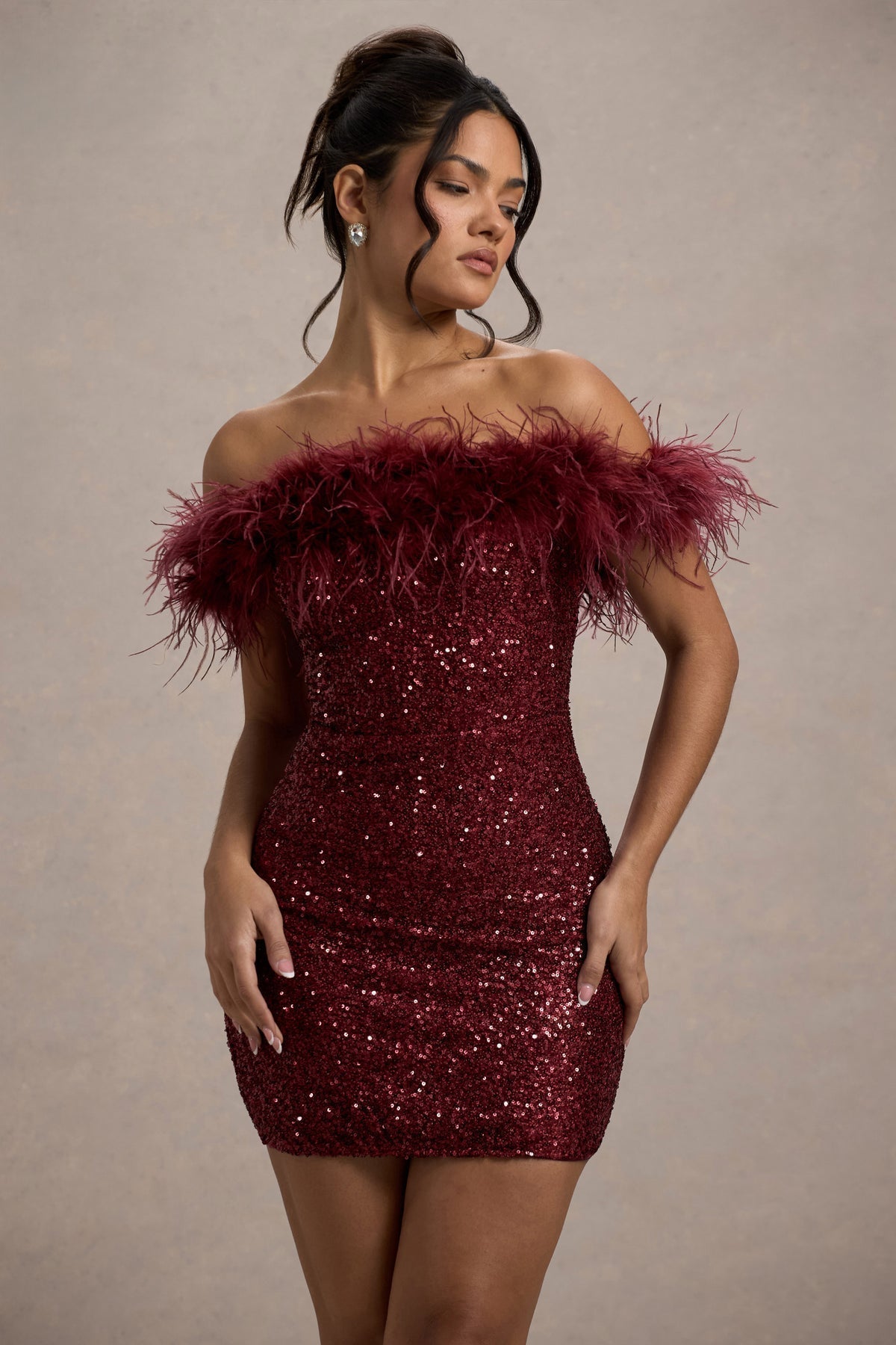Leblanc™ | Robe à pailettes avec plumes